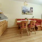 Landhaus Birgbichler - Apartments In Ramsau Am Dachstein - Inklusive Sommercard!