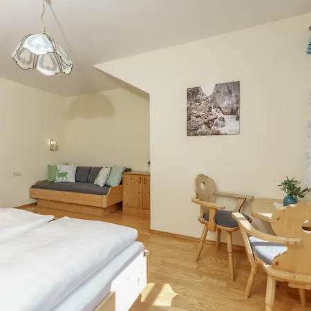 Landhaus Birgbichler - Apartments Mit Bergblick Inklusive Sommercard! Apartment