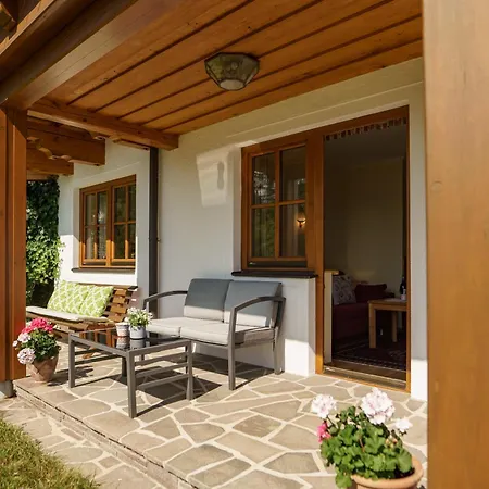 アパート Landhaus Birgbichler - Apartments Mit Bergblick - Inklusive Schladming Dachstein Card! ラムサウ・アム・ダッハシュタイン
