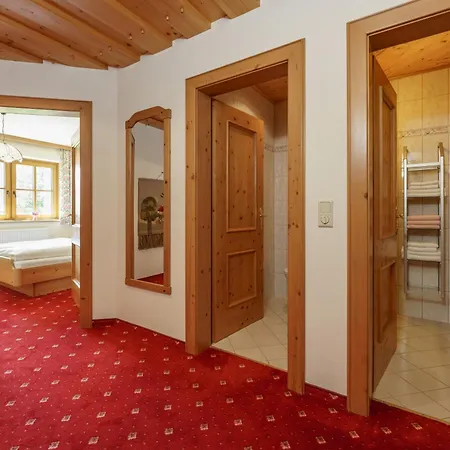Landhaus Birgbichler - Apartments Mit Bergblick Inklusive Sommercard! Apartment