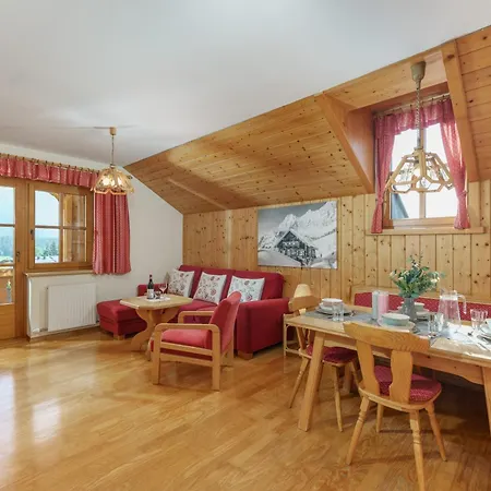 Landhaus Birgbichler - Apartments Mit Bergblick - Inklusive Schladming Dachstein Card! アパート ラムサウ・アム・ダッハシュタイン