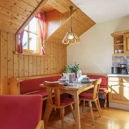 Landhaus Birgbichler - Apartments Mit Bergblick - Inklusive Schladming Dachstein Card!
