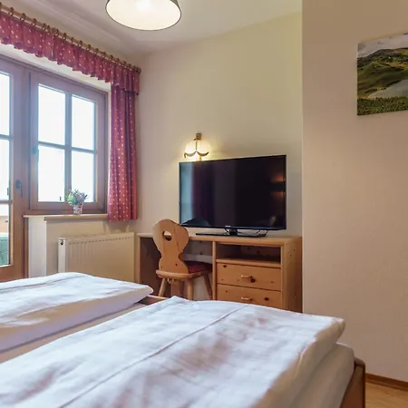 Landhaus Birgbichler - Apartments Mit Bergblick Inklusive Sommercard! Apartment *