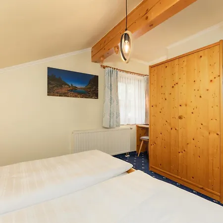 Landhaus Birgbichler - Apartments Mit Bergblick - Inklusive Schladming Dachstein Card! *